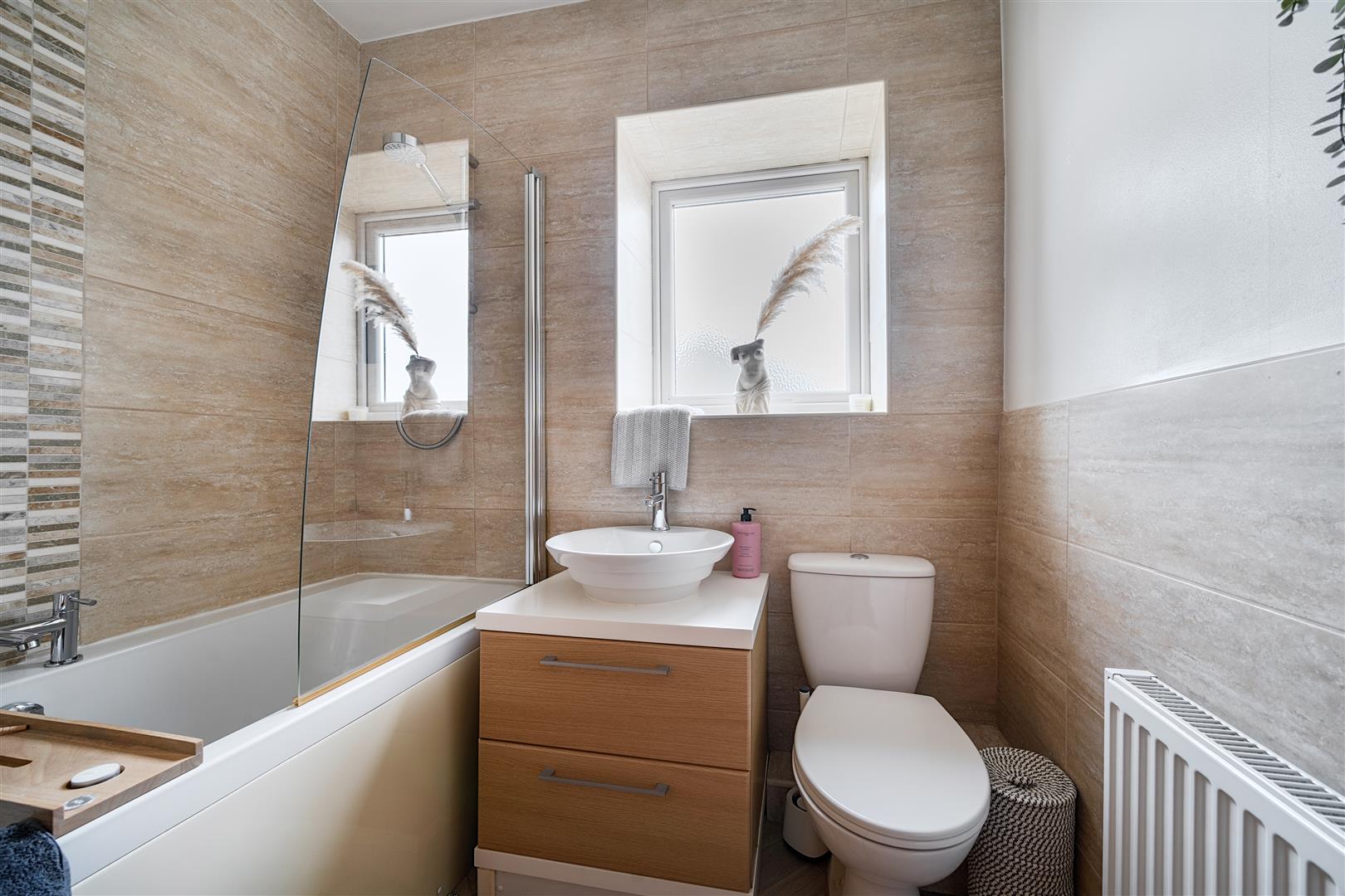 Heol Y Meinciau, Pontyates, Llanelli, SA15 5SE